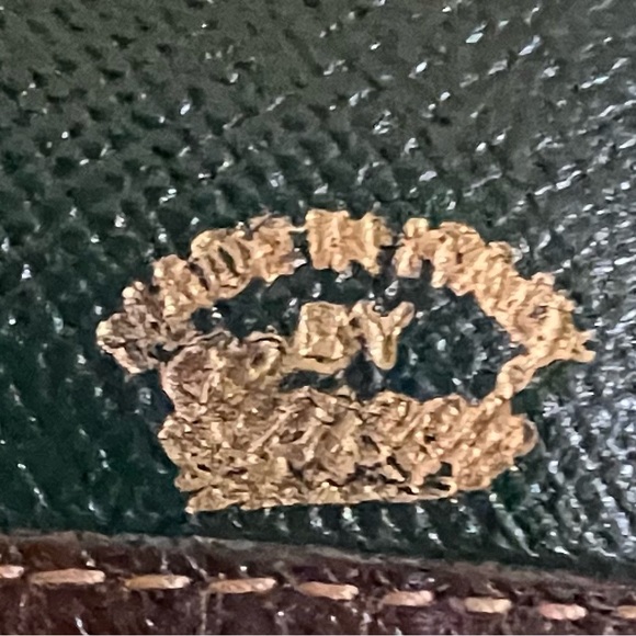 GUCCI AUTHENTIC GG MONOGRAM BIFOLD ENVELOPE WALLET. EUC. - Picture 10 of 11